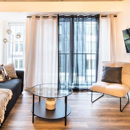 Condo Chic, Centre-Ville Piscine, Terrasse, Gym Québec Exteriör bild